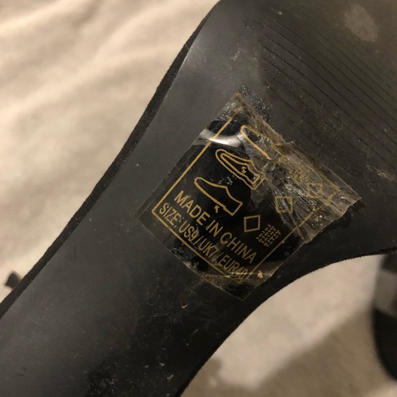 Sexy heels sz 9 - Picture 4 of 5